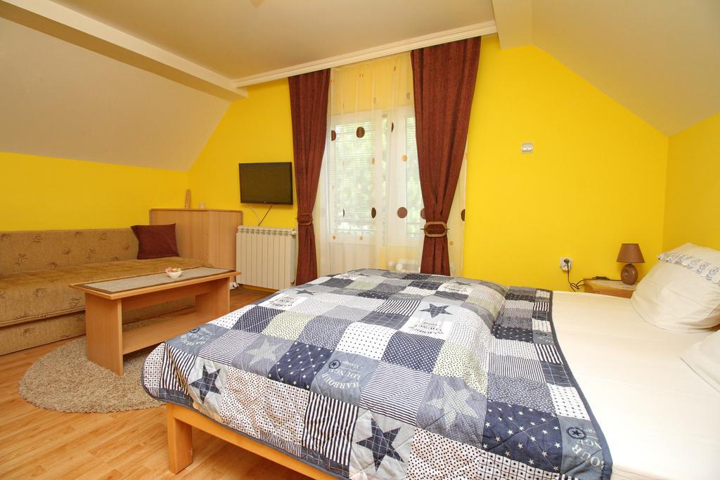 Apartments Junior Zlatibor Esterno foto